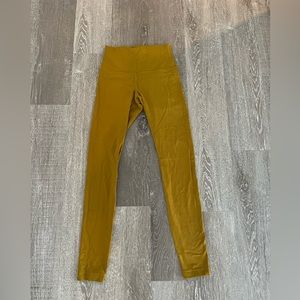Beautiful Lululemon leggings only worn a few times!
